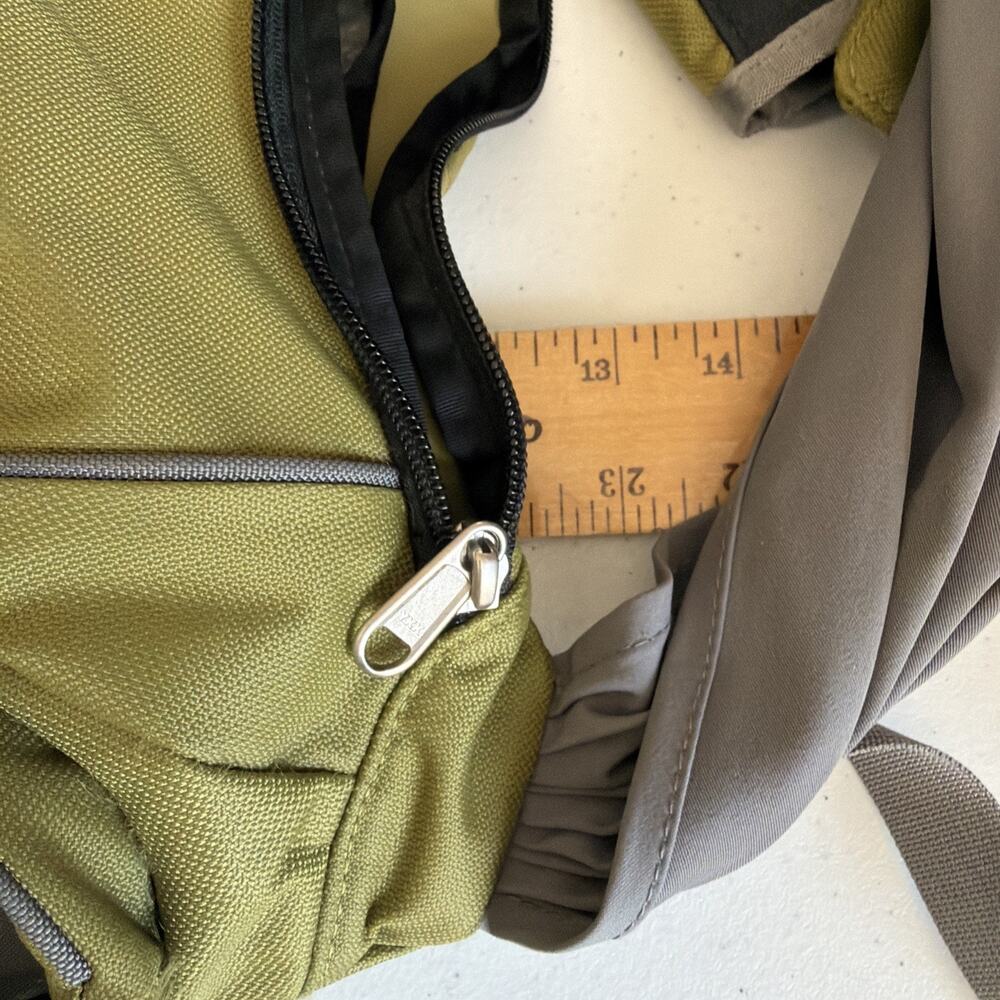 Go Gaga Messenger Diaper Bag Olive Green Gray dad's mom's baby sling purse - Picture 15 of 16